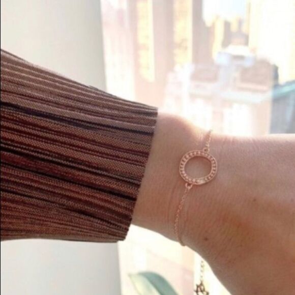 Adore rose gold Swarovski Crystal bracelet - Picture 2 of 5